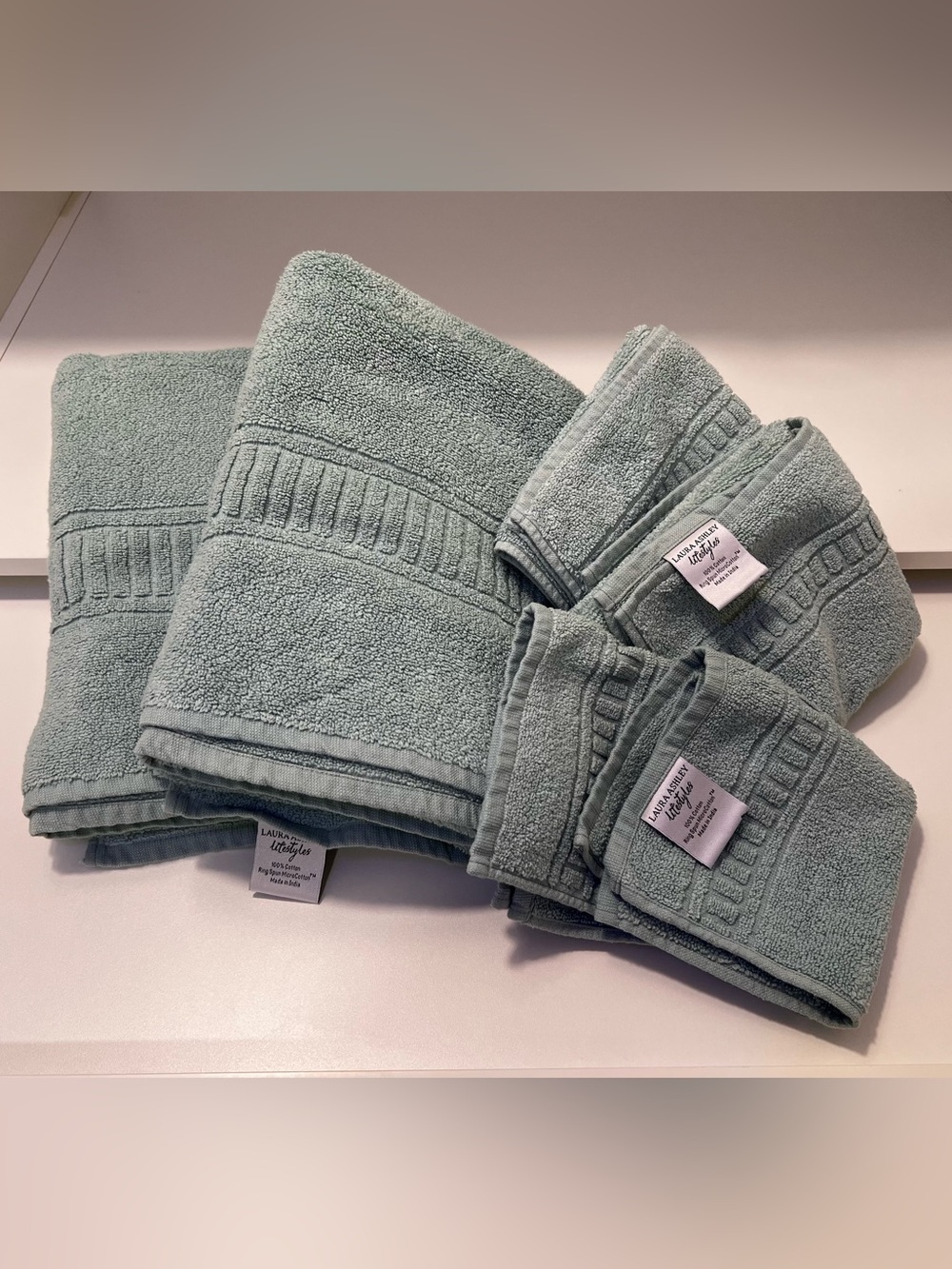 Plush 6-Piece Laura Ashley Lifestyle Towel Set NWOT